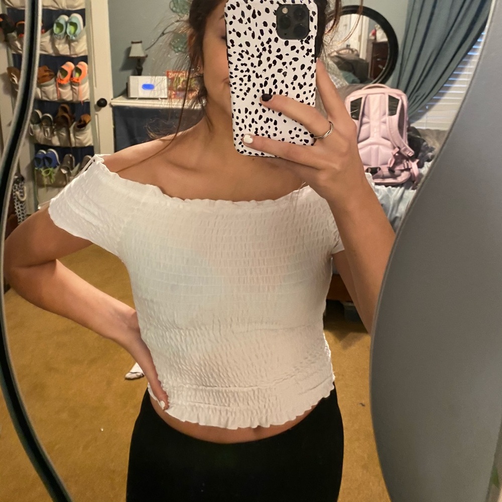 White Ruffled Crop Top - Picture 3 of 3